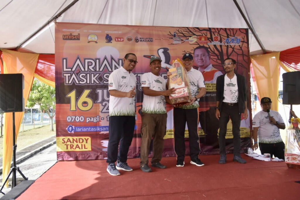 larian_tasik19