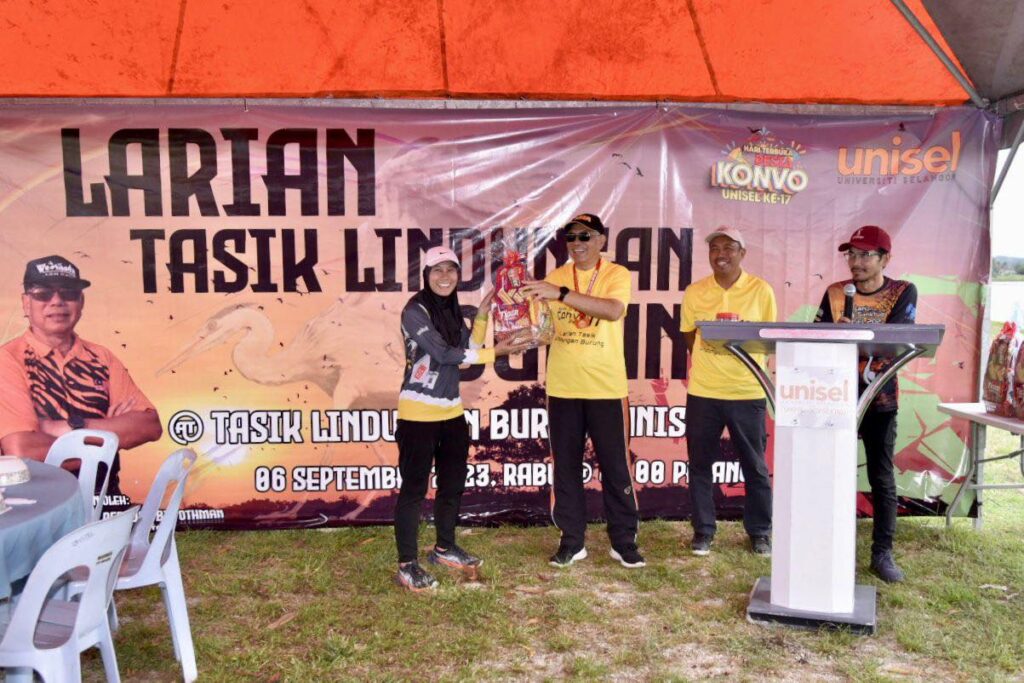 larian_tasik_29