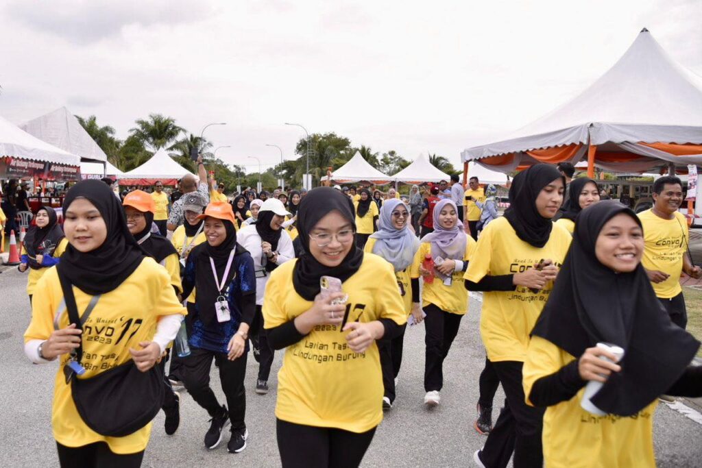 larian_tasik_5