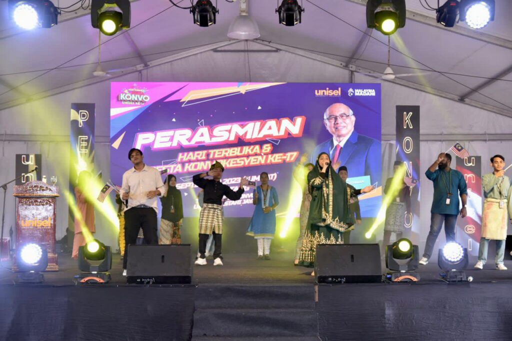 perasmian_pesta16