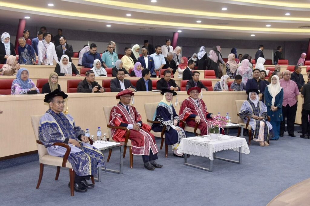 syarahan_perdana13