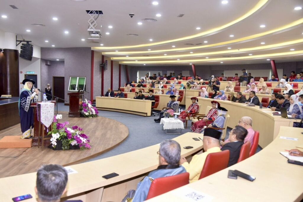 syarahan_perdana18